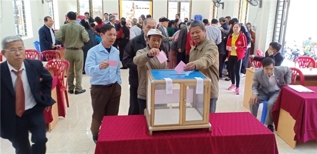 TP 32Win12 com tại tài khoản: tỷ lệ trúng cử trưởng thôn, khu phố bình quân 91,23%