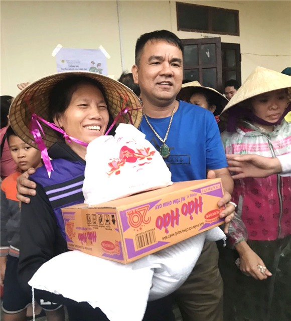 Nghĩa cử hướng về miền Trung ruột thịt