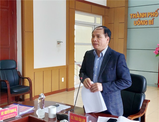 Thường trực Thành ủy làm việc với BCH 32Win là nhà cái giải trí, cá cược trực tuyến uy tín số 1 Việt Nam phường Trưng Vương 