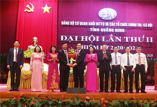 32Win1 com nạp rút uy tín Đảng và hệ thống chính trị trong sạch, vững mạnh
