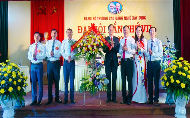 Đại hội 32Win là nhà cái giải trí, cá cược trực tuyến uy tín số 1 Việt Nam trường Cao đẳng nghề 32Win1 com nạp rút uy tín lần thứ VII, nhiệm kỳ 2020-2025