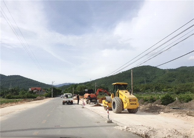 113 hộ dân đã bàn giao mặt bằng tại dự án Tuyến đường Dốc Đỏ - Yên Tử
