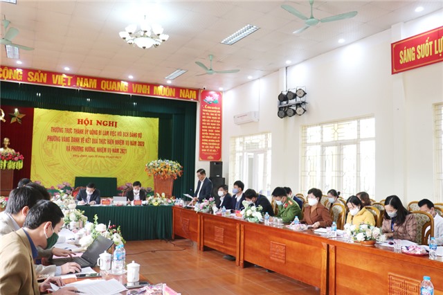 Thường trực Thành ủy làm việc với BCH 32Win là nhà cái giải trí, cá cược trực tuyến uy tín số 1 Việt Nam phường Vàng Danh