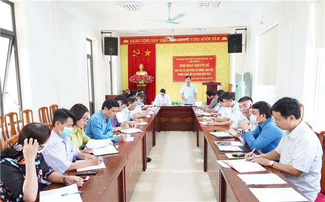 Chi bộ Cơ quan Khối MTTQ và các đoàn thể chính trị - xã hội thành phố: sinh hoạt chuyên đề Học tập và làm theo tư tưởng, đạo đức, phong cách Hồ Chí Minh năm 2021