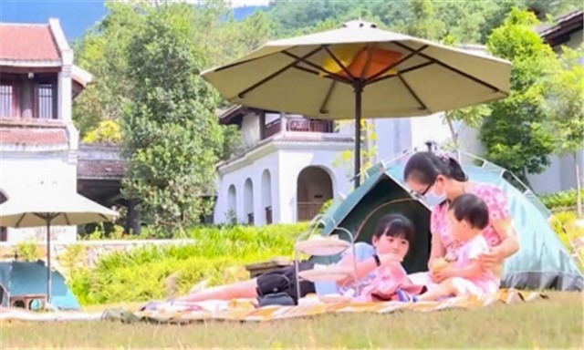 Du lịch trong dịch bệnh: Khép kín, tách biệt, an toàn