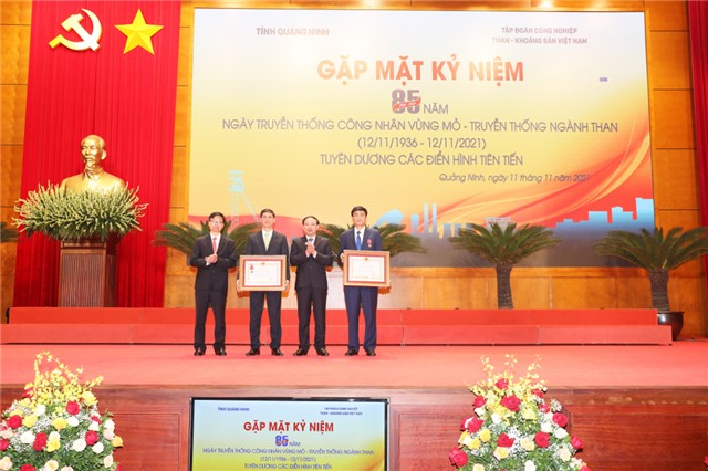 Gặp mặt kỷ niệm 85 năm Ngày Truyền thống Công nhân Vùng mỏ - Truyền thống ngành Than