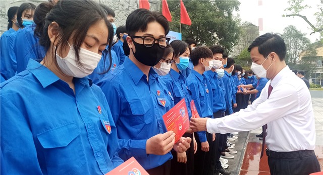 Lễ công nhận Đoàn viên 90 năm thành lập Đoàn TNCS Hồ Chí Minh