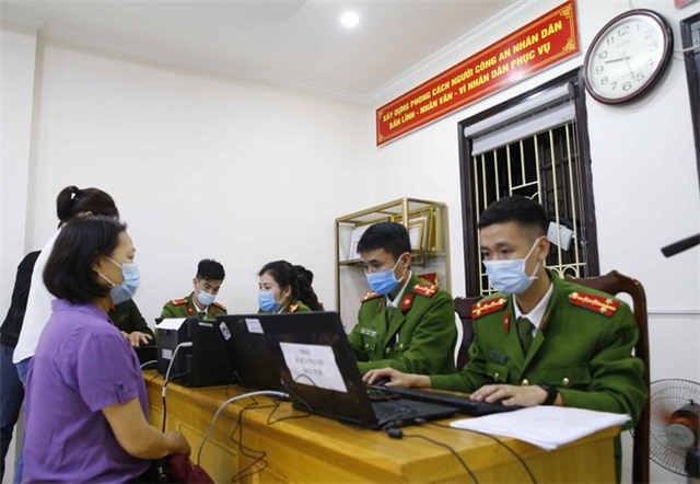 6 trường hợp được miễn lệ phí cấp căn cước công dân gắn chip