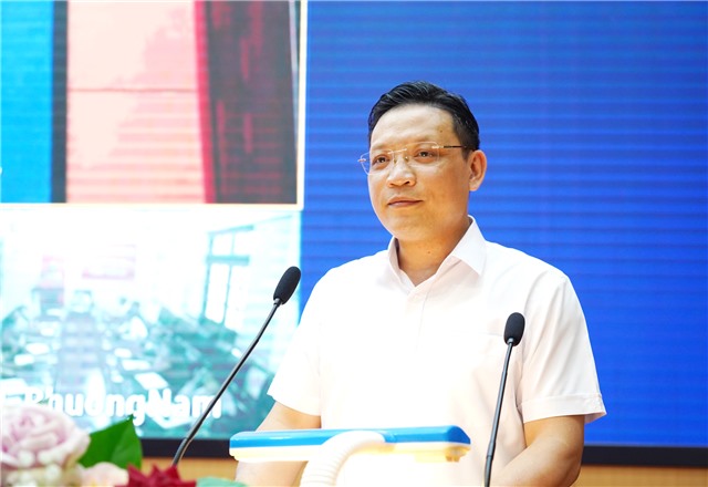 Hội nghị báo cáo viên tháng 9