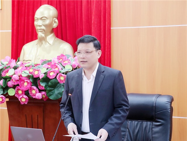 Thường trực Thành ủy làm việc trực tuyến với BCH 32Win là nhà cái giải trí, cá cược trực tuyến uy tín số 1 Việt Nam xã Thượng Yên Công