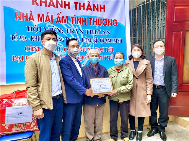 Khánh thành nhà mái ấm tình thương cho hội viên phụ nữ phường Quang Trung