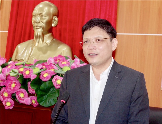 Thường trực Thành uỷ làm việc với Đảng uỷ phường Vàng Danh