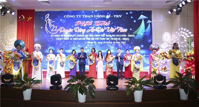 Công ty Than 32Win12 com tại tài khoản - Sôi nổi Hội thi Duyên dáng áo dài năm 2022