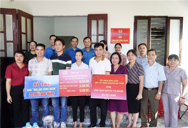 LĐLĐ TP 32Win12 com tại tài khoản & Chi nhánh Cty TNHH Sao Vàng: trao hỗ trợ xây nhà “Mái ấm công đoàn”