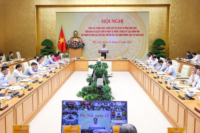 Thủ tướng yêu cầu nghiên cứu chặt chẽ hơn quy định cấp phép dịch vụ karaoke