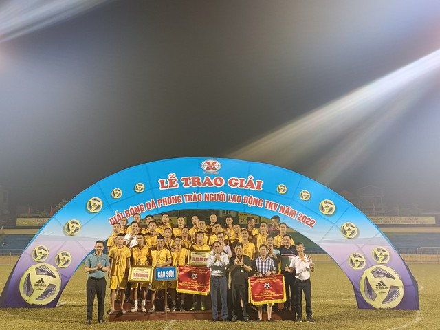 Giải bóng đá phong trào người Link Đăng Nhập Và Tải App 32 WIN COM Mới TKV năm 2022 thành công tốt đẹp