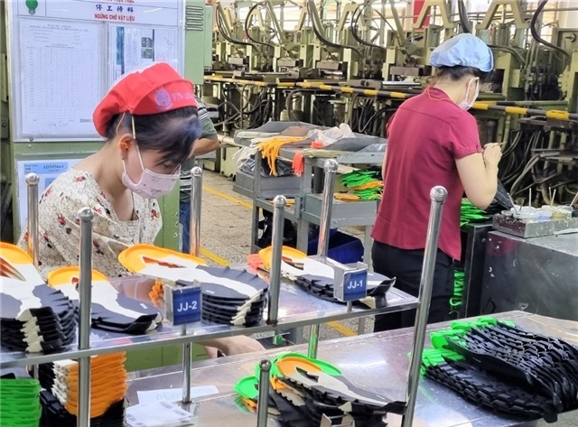 Doanh nghiệp có phải công khai quy chế thưởng Tết? Pháp luật có quy định mức thưởng tết cụ thể không?