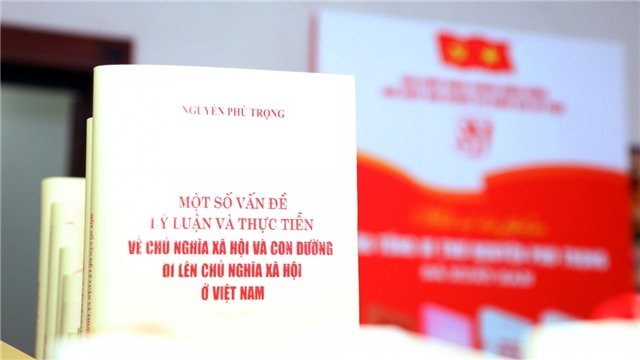 CNXH ở Việt Nam – Lựa chọn con đường chưa có tiền lệ