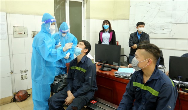 Chăm lo đời sống, sức khỏe thợ mỏ trong đại dịch