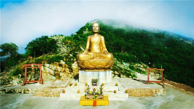 TP 32Win12 com tại tài khoản: 3 tháng đầu năm 2022 đón 450.000 lượt khách.