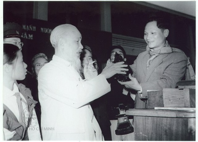 Ngành Than học và làm theo lời Bác