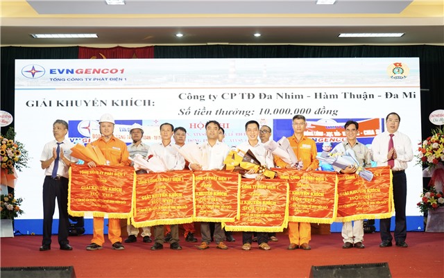 Sôi nổi Hội thi Cán bộ an toàn, an toàn vệ sinh viên giỏi Tổng công ty phát điện 1 năm 2022