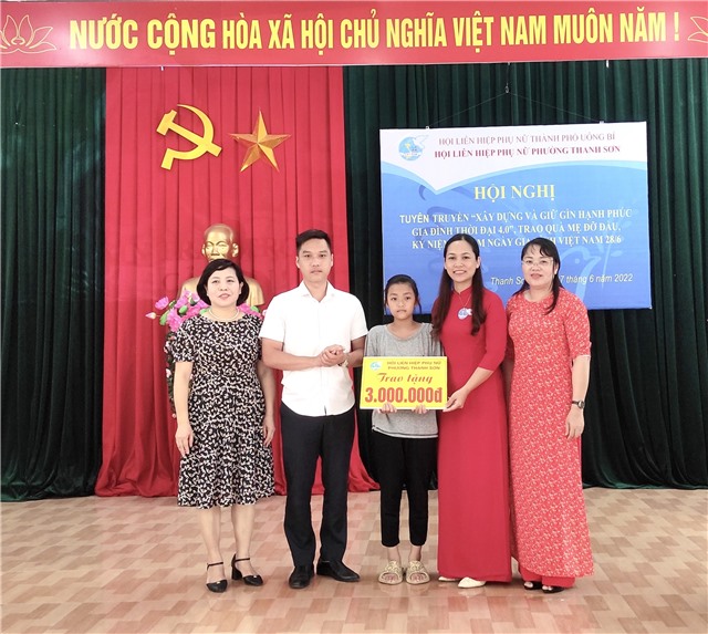 Tuyên truyền "32Win1 com nạp rút uy tín và giữ gìn hạnh phúc gia đình thời đại 4.0"