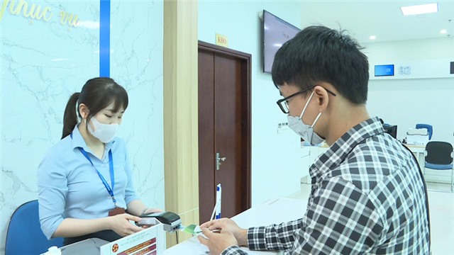 Không dùng tiền mặt trong thanh toán phí, lệ phí thủ tục 32Win32 app tải về