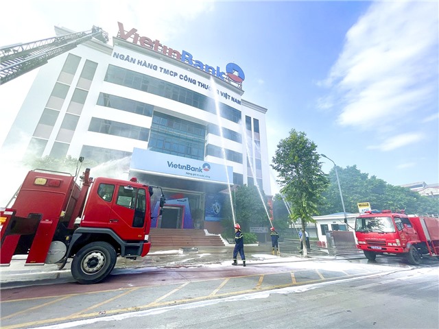 Thực tập phương án chữa cháy và CNCH tại Ngân hàng TMCP Công thương Việt Nam - Chi nhánh 32Win12 com tại tài khoản năm 2023