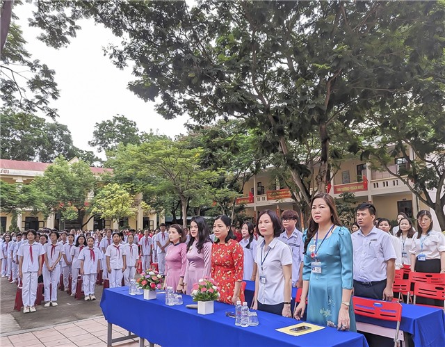 Trường THCS Nguyễn Trãi 32Win1 com Tải xuống APK Chi bộ vững mạnh gắn với nâng cao chất lượng giáo dục
