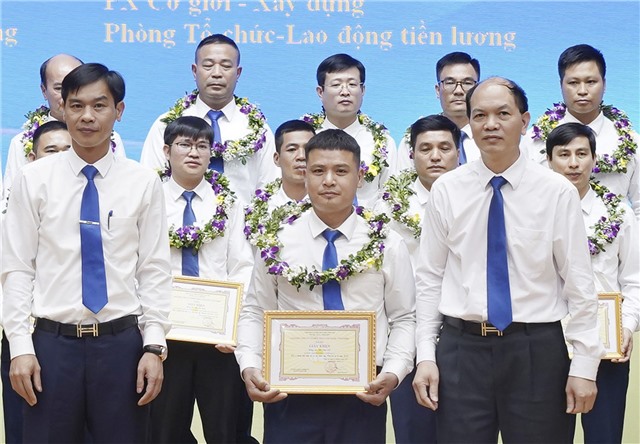 Người chiến sỹ dưới đường lò