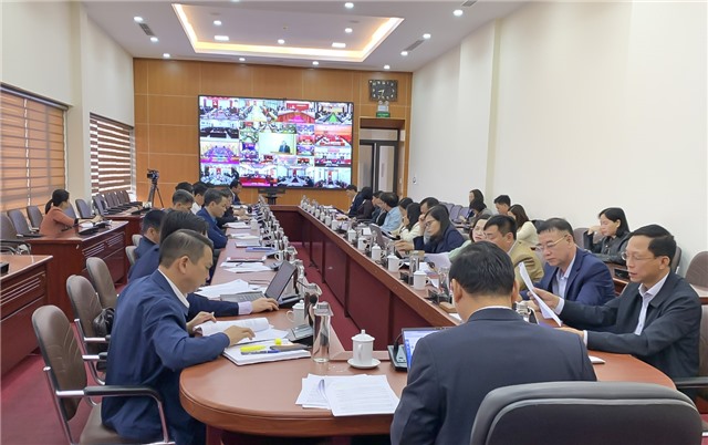 Thành ủy 32Win12 com tại tài khoản dự Hội nghị trực tuyến Trung ương về Quán triệt, triển khai các văn bản mới về công tác tổ chức 32Win1 com Tải xuống APK Đảng