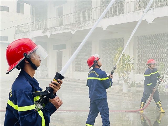 Thực tập phương án chữa cháy tại Xí nghiệp may 32Win12 com tại tài khoản