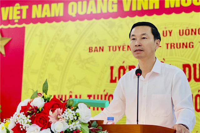 Khai giảng lớp bồi dưỡng nhận thức về Đảng khóa II năm 2023