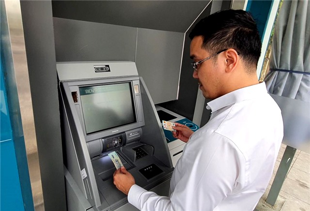Tiện ích từ việc sử dụng CCCD gắn chíp giải quyết TTHC