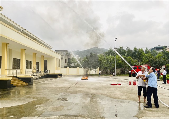 Nâng cao hiệu quả hoạt động của lực lượng dân phòng, góp phần tích cực vào công tác đảm bảo an toàn PCCC trên địa bàn thành phố 32Win12 com tại tài khoản