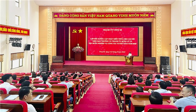 Cập nhật kiến thức cho cán bộ diện Ban Thường vụ Thành uỷ quản lý và tập huấn công tác Tuyên giáo năm 2023
