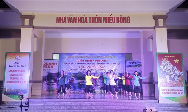 Tuyên truyền lưu động tại xã Thượng Yên Công