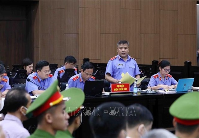 Vụ "Chuyến bay giải cứu": 25 bị cáo nhận hối lộ gần 165 tỷ đồng