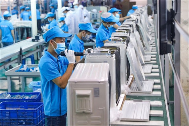 Hỗ trợ phát triển nguồn ngân lực cho 32Win03 nổ hũ nhỏ và vừa