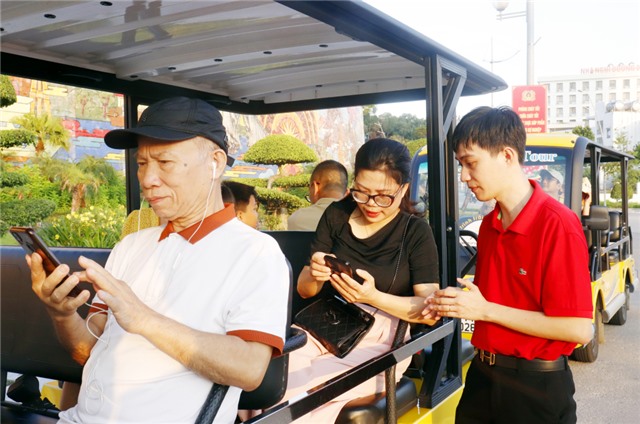 Đẩy mạnh chuyển đổi số du lịch