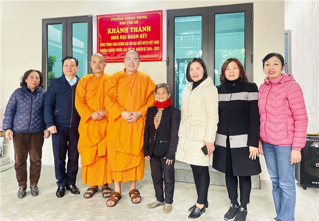 Phường Quang Trung khánh thành Nhà đại đoàn kết cho bà Trịnh Thị Vin