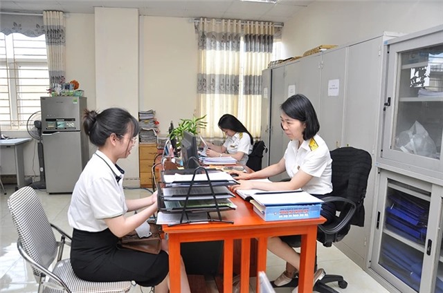 Tiếp tục giảm thuế, phí, lệ phí
