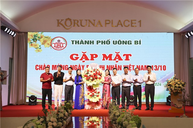 Link Nhà Cái 32win.com Chính Thức - Gặp mặt chào mừng ngày Doanh nhân Việt Nam 