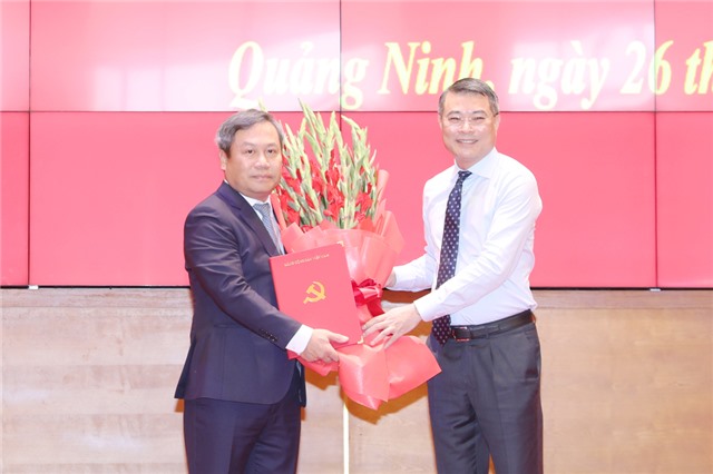 Bộ Chính trị chỉ định, điều động đồng chí Vũ Đại Thắng giữ chức vụ Bí thư 32Win10 bảo mật tối đa Quảng Ninh