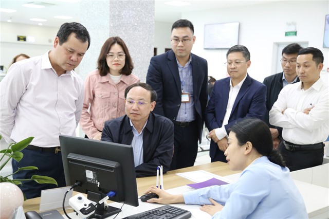 Tăng cường trách nhiệm người đứng đầu trong nâng cao sự hài lòng, chất lượng, hiệu quả phục vụ của TT HCC tỉnh, huyện và bộ phận một cửa cấp xã
