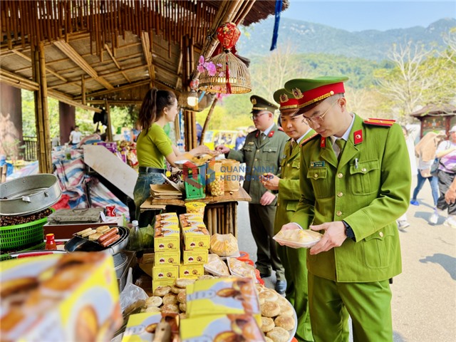 An toàn vệ sinh thực phẩm mùa lễ hội