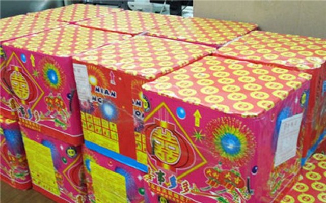 Tàng trữ pháo trái phép có thể bị phạt tù bao nhiêu năm?