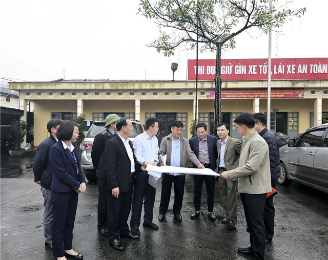 Kiểm tra thực địa và họp tháo gỡ khó khăn, vướng mắc của một số 32Win03 nổ hũ ngành Than trên địa bàn thành phố 32Win12 com tại tài khoản