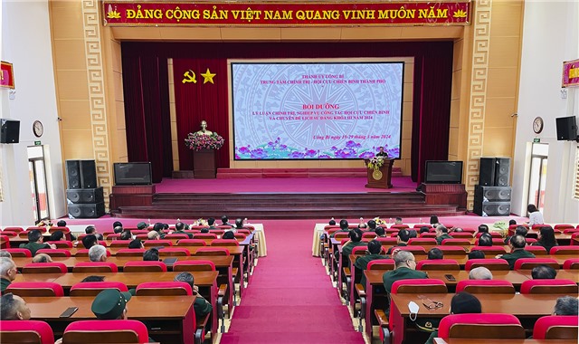 Bế giảng lớp bồi dưỡng lý luận chính trị, nghiệp vụ công tác Hội cựu chiến binh và chuyên đề lịch sử Đảng khóa III năm 2024